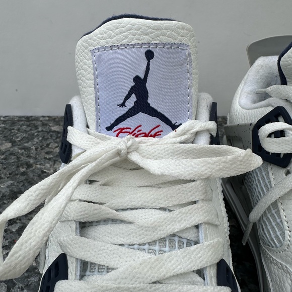 Nike Air Jordan 4 Retro White/Midnight Navy Blue DH6927-140 Men's Size 10. - Picture 6 of 12